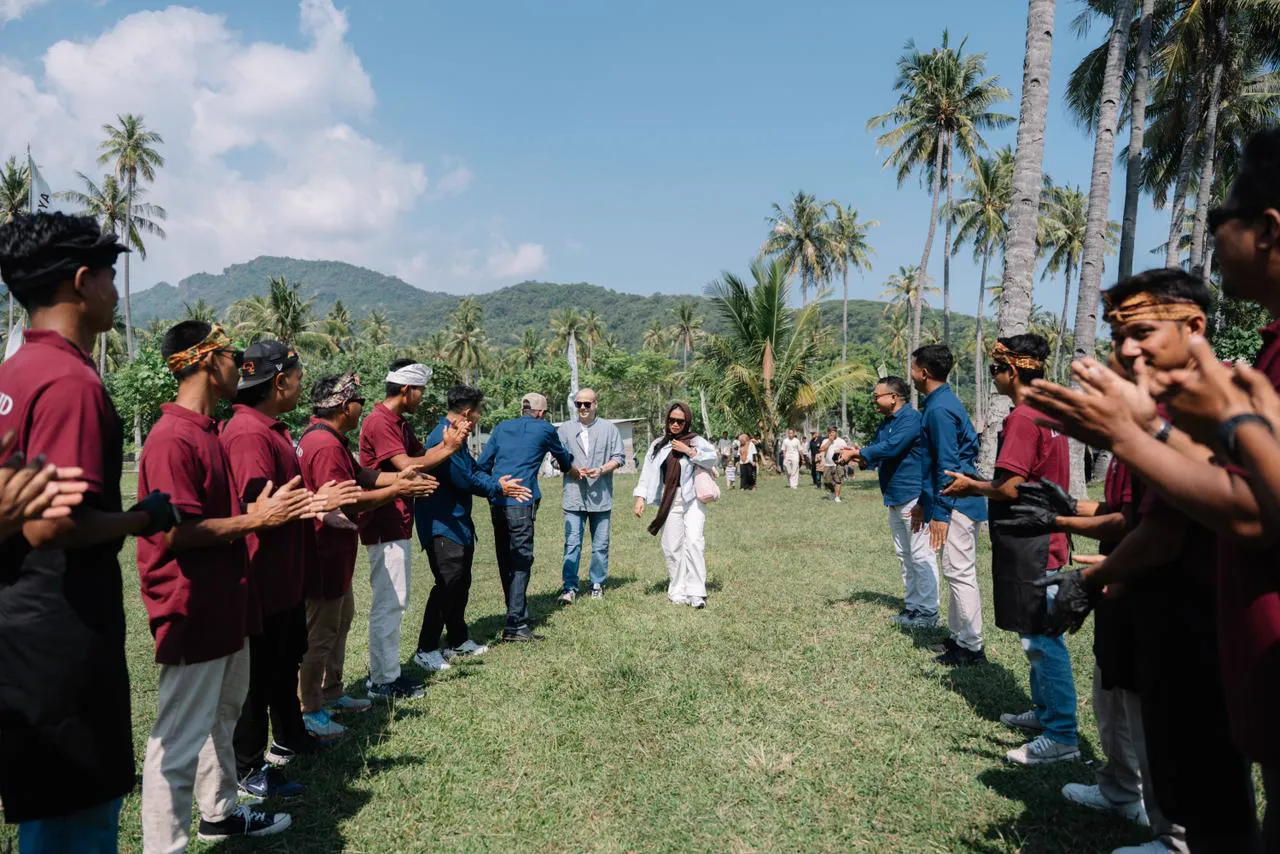 Lombok International Development community gathering at Lendang Luar (17)