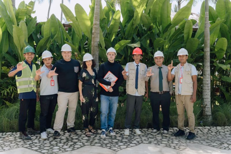 Lombok International Development team on site