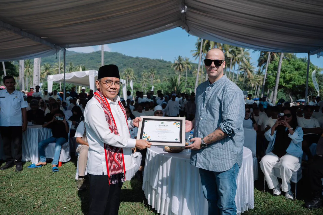 Lombok International Development community gathering at Lendang Luar
